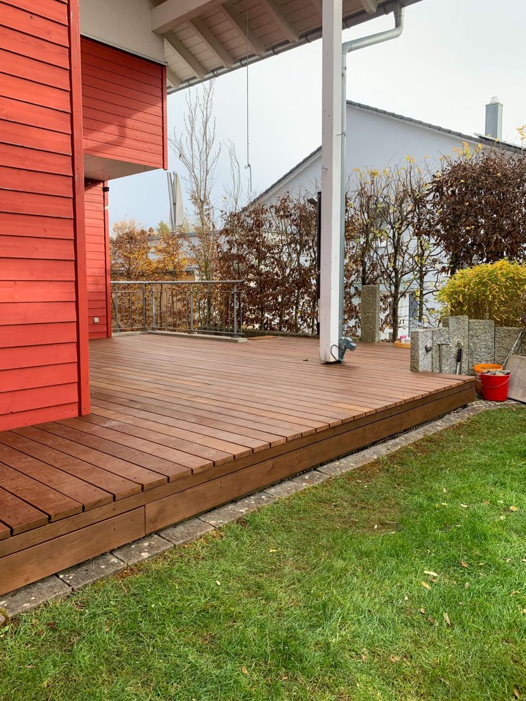 Sailer Dach und Holz Referenzen Holzterrassen - Bild 41 von 45