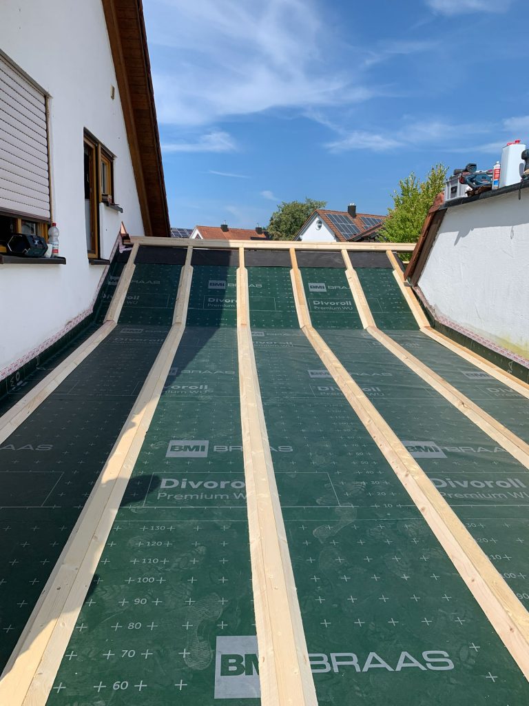 Sailer Dach und Holz Referenzen Steildachsanierung - Bild 1 von 35