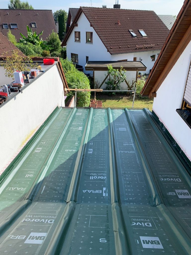 Sailer Dach und Holz Referenzen Steildachsanierung - Bild 2 von 35