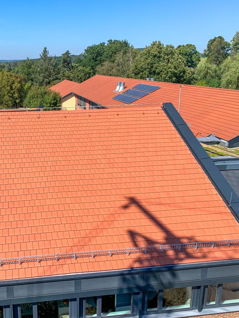 Sailer Dach und Holz Referenzen Steildachsanierung - Bild 11 von 35