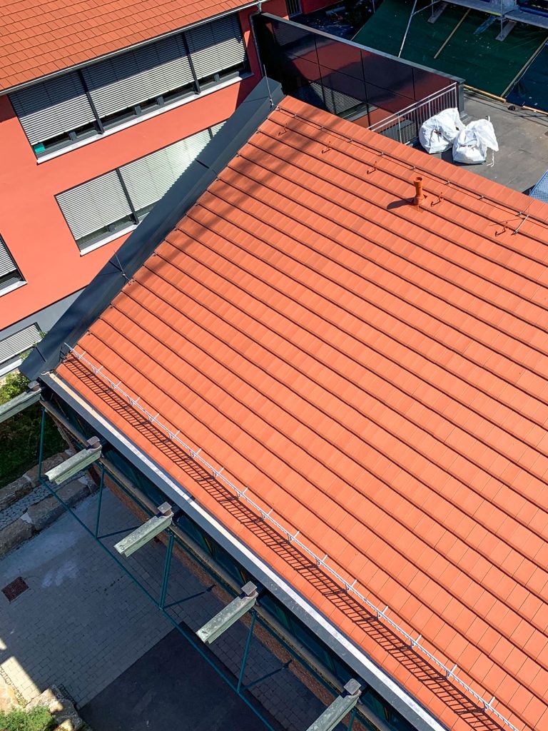 Sailer Dach und Holz Referenzen Steildachsanierung - Bild 12 von 35