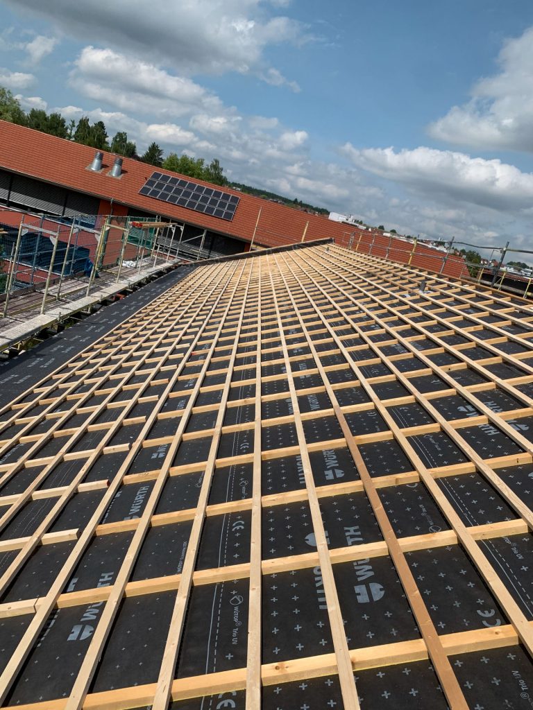 Sailer Dach und Holz Referenzen Steildachsanierung - Bild 13 von 35